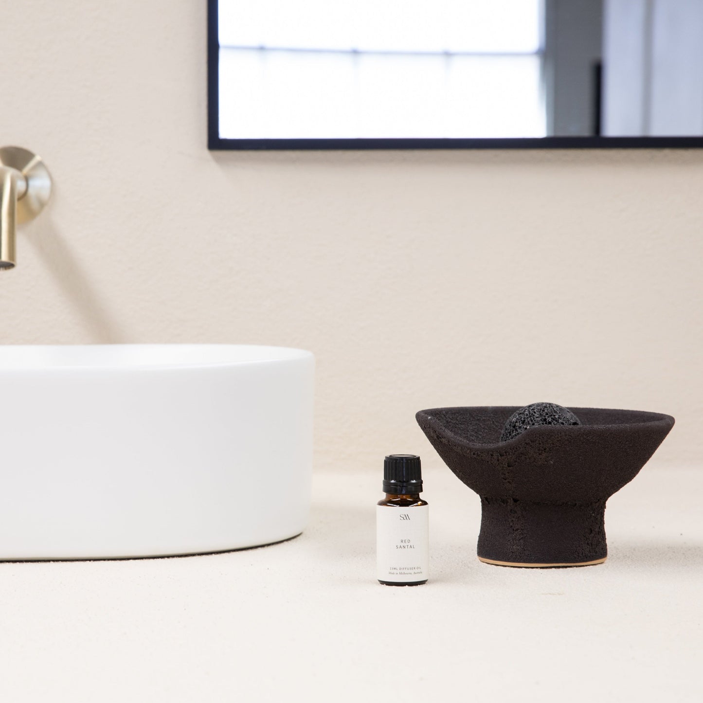 Obsidian Diffuser with Peppered Orchid Scented Diffuser Oil