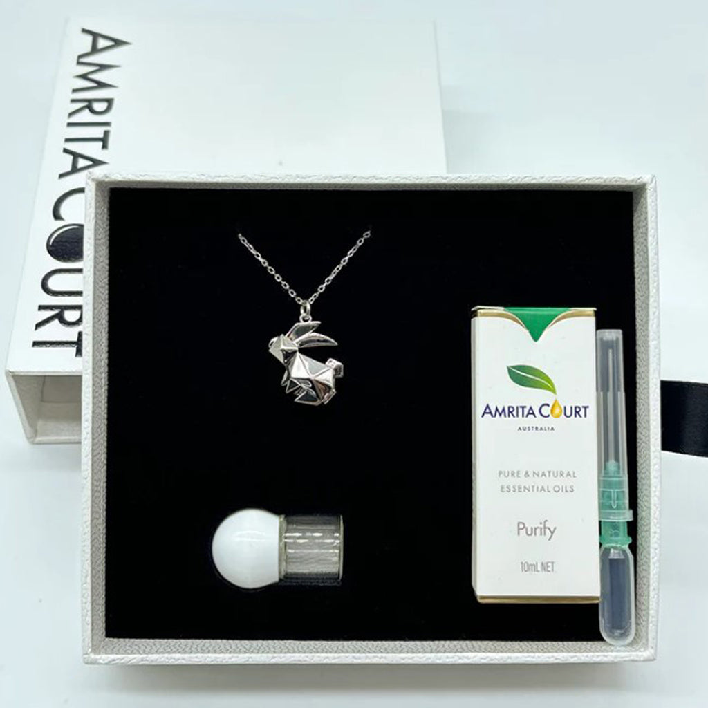 Rabbit Aroma Necklace